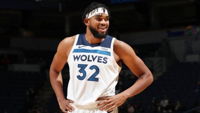 现出令人满 现出令人满